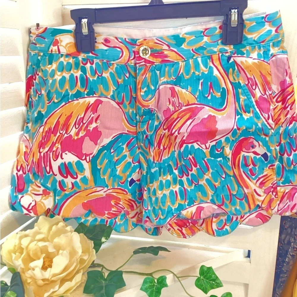 LILLY PULITZER BUTTERCUP FLAMINGO SHORTS SIZE 0 (WAIST MEASURES 30